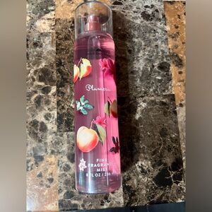 Bath & Body Works PLUMERIA Fine Fragrance Mist 8oz